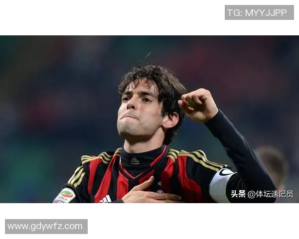 卡卡足球明星手机壳热销中展现你的个性与热爱球场的激情